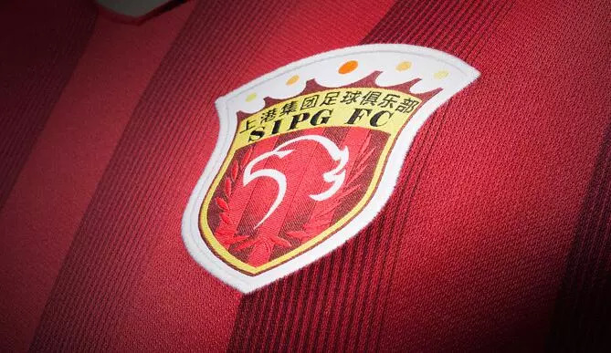 斯蒂尔：俱乐部将在周一上午面临一项重大抉择——是否让萨拉赫随队出征意大利（斯蒂尔：周一上午俱乐部将作出关键决定——萨拉赫是否随队赴意）