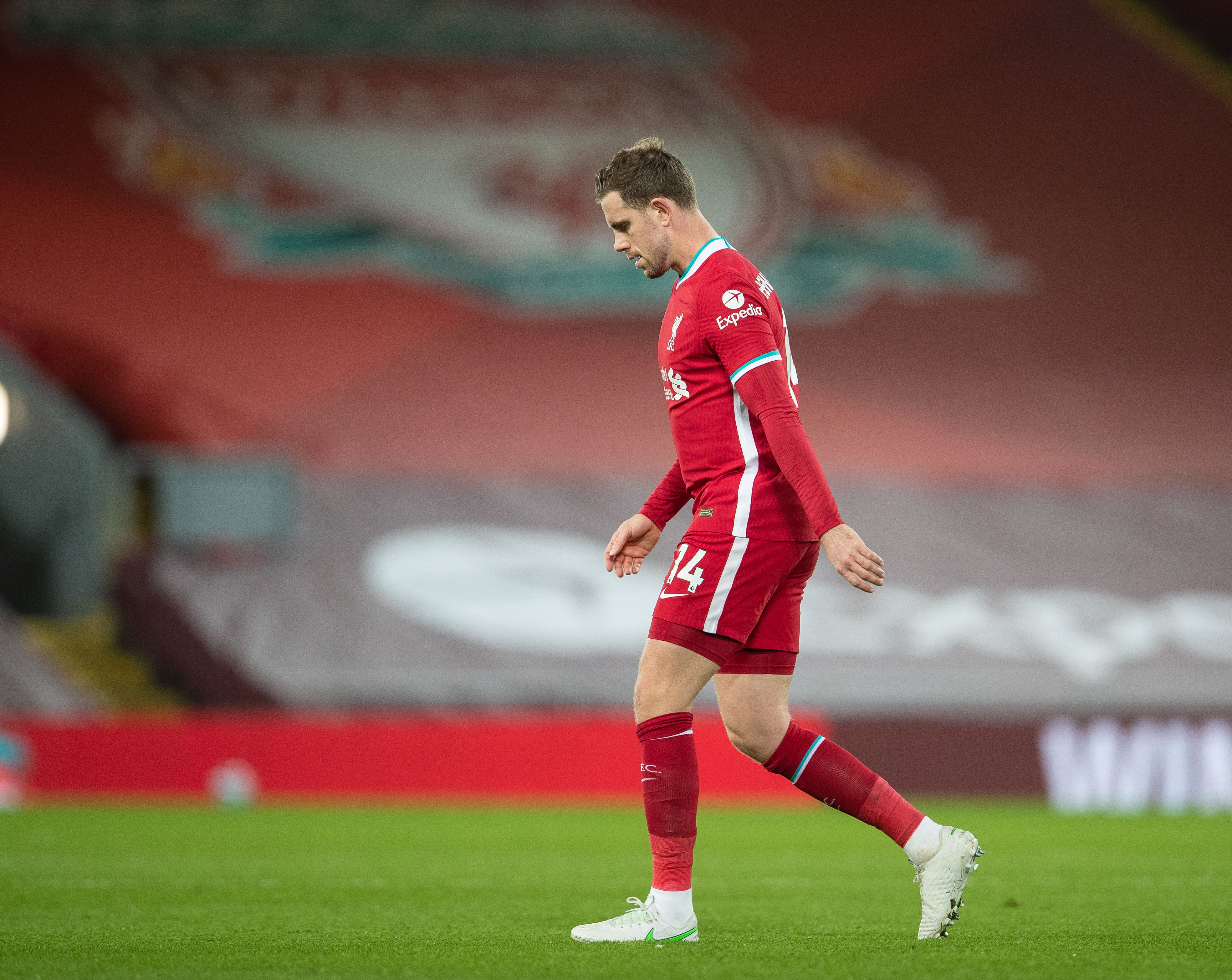 意甲真是欧洲球星的养老胜地。罗哥吃亏就吃亏在去的...（意甲俨然成了欧洲球星的晚年驿站，罗哥吃亏就输在这一步）