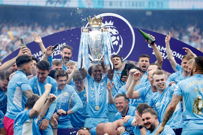 亚泰小将景泊羲完成中超首秀，月初曾说自己的梦想是中超首发（亚泰新星景泊羲迎来中超处子秀，月初坦言梦想是中超首发）