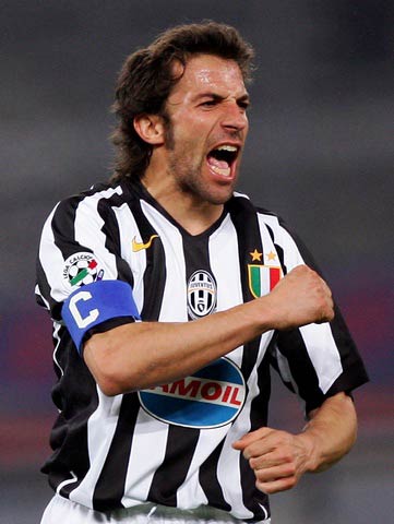 穆帅：非五大联赛球队如今不会赢欧冠，上次还是我带的波尔图（穆帅直言：非五大联赛难再染指欧冠，上一支还是我执教的波尔图）