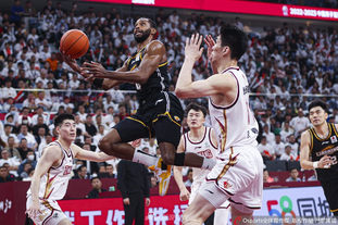 加纳主帅：对于塞门约，离开伯恩茅斯、迈出下一步是很自然的（加纳主帅：塞门约离开伯恩茅斯、迈向新台阶是顺理成章的）