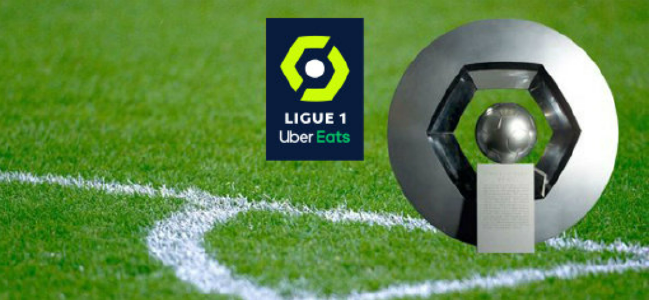 决胜局1扣3拦成奇兵！1.82米超星身体素质爆炸 二传主攻接应都能打（抢五局1扣3拦成制胜关键！1.82米超新星运动能力爆表，可胜任二传、主攻、接应）