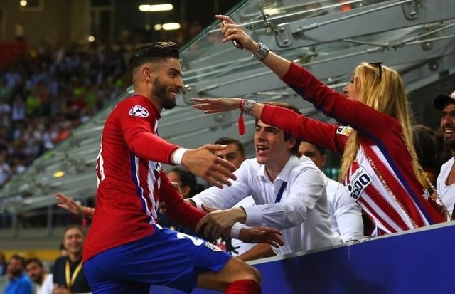 拉门斯：像曼联这样的俱乐部理应有欧战，我们现在正为此努力（拉门斯：曼联这级别的球队就该踢欧战，我们正全力争取）