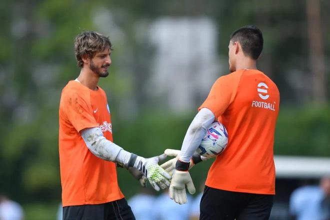 一名越南球员因性别问题被剥夺U21女排世锦赛参赛资格，出场四战成绩均取消（越南球员因性别争议被取消U21女排世锦赛参赛资格，已出战四场成绩作废）