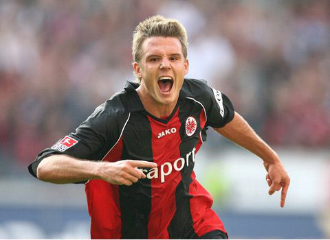 葡媒：葡足协准备为C罗的红牌上诉，确保C罗能参加世界杯首战（葡媒：葡足协将就C罗红牌提起上诉，力保其出战世界杯首战）