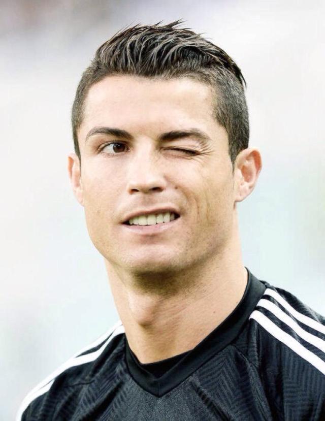 球员通过赛后采访道歉：我们不会放弃（球员赛后致歉：我们永不放弃）