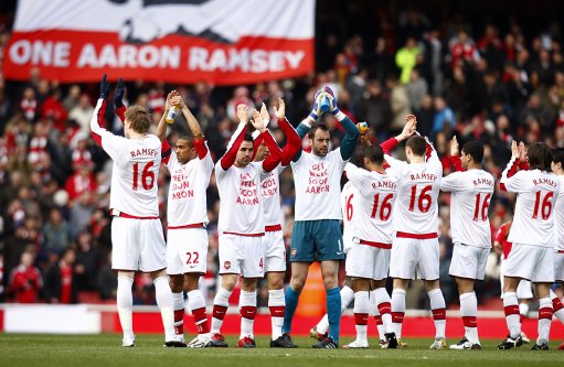 连续5场欧冠进球！马丁内利创阿森纳俱乐部历史纪录（欧冠五连斩！马丁内利刷新阿森纳队史纪录）