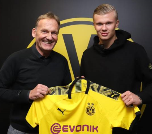 斯图加特主帅：波鸿近期的表现远比他们在积分榜上的排名要强（斯图加特主帅：波鸿近况实力被积分榜低估）