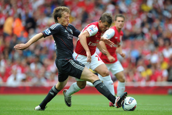 贾顺浩入围留英校友会杰出校友候选名单，12月6日举行颁奖礼（留英校友会杰出校友评选：贾顺浩跻身候选，颁奖礼12月6日举行）