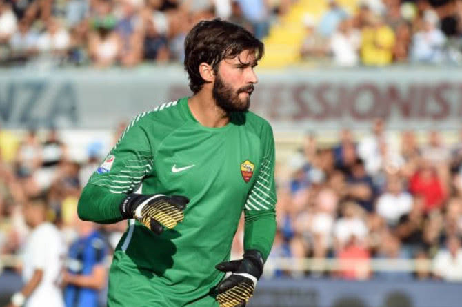 卡塔尔主场优势明显（卡塔尔借主场之势占得先机）