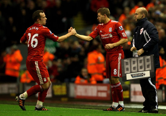 美记：多名高管认为马刺能为字母哥的交易提供理想报价（美媒：多位高管看好马刺为字母哥送出理想报价）